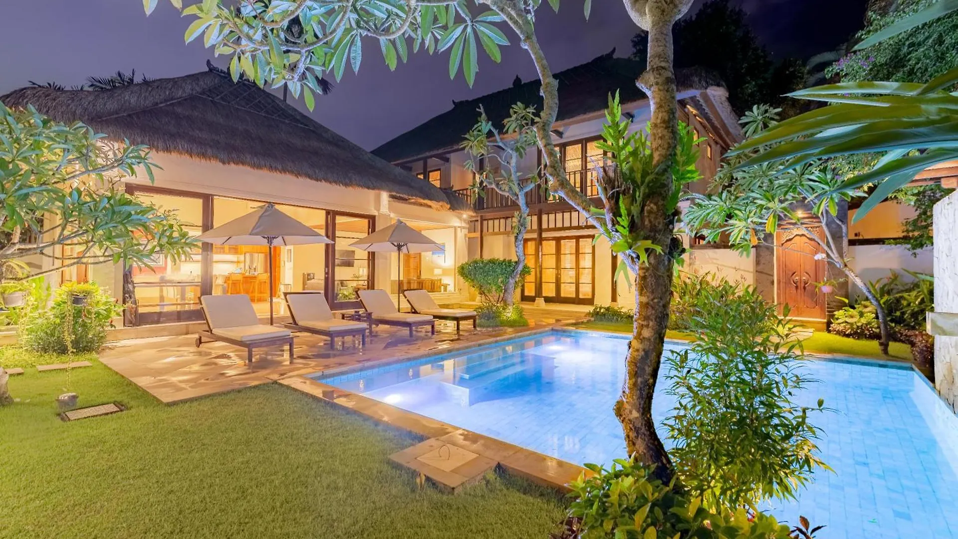 Villa Dorado - Steps From Jimbaran Beach